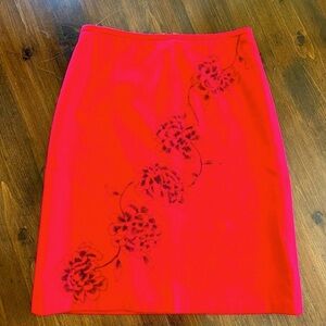 Women’s skirt size 6 by Ann Taylor Loft. Red - like new! 62% wool 38% rayon.